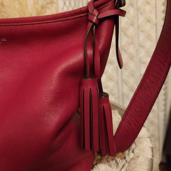 COACH Legacy Duffle Red Leather Shoulder Crossbody Tassel Purse Bag 19889 - Picture 4 of 10